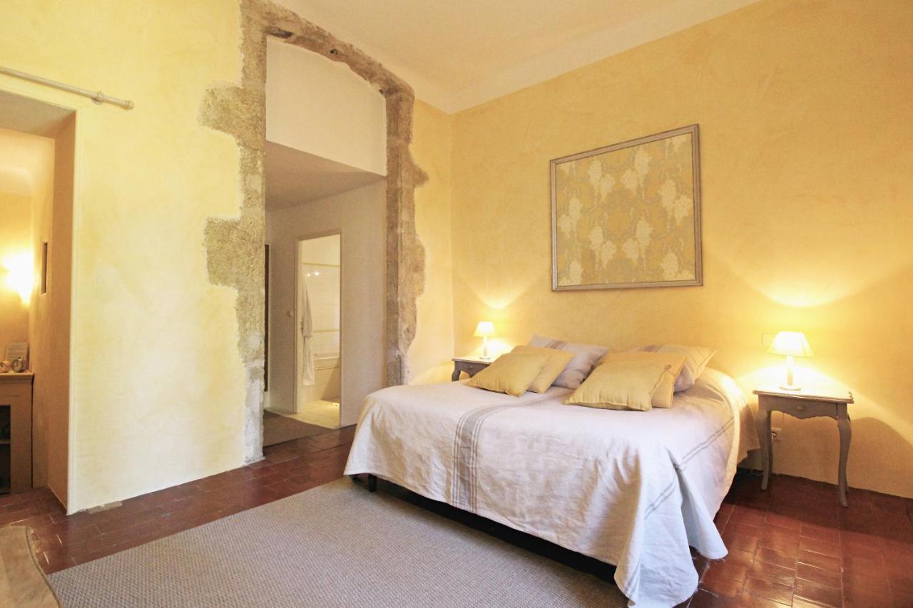 Domaine La Carraire Bed & Breakfast Lauris Bagian luar foto