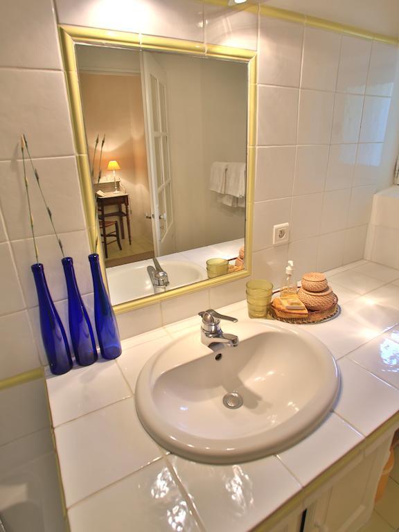 Domaine La Carraire Bed & Breakfast Lauris Ruang foto