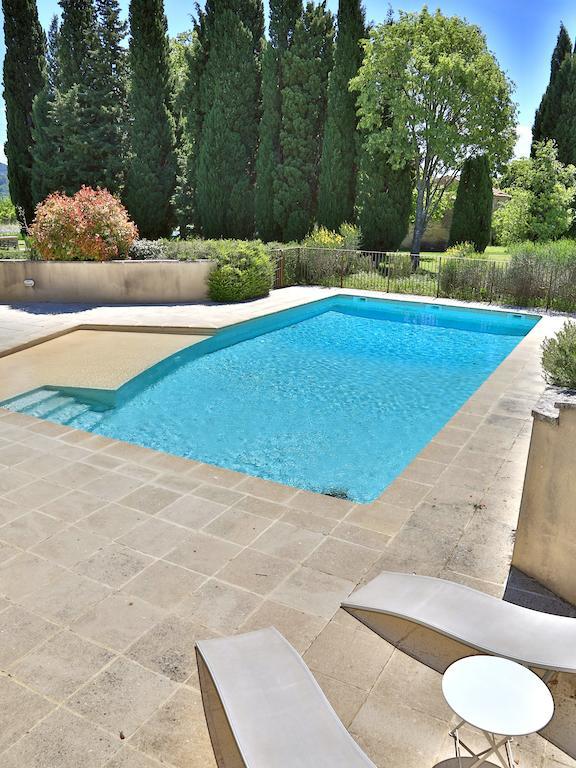 Domaine La Carraire Bed & Breakfast Lauris Bagian luar foto
