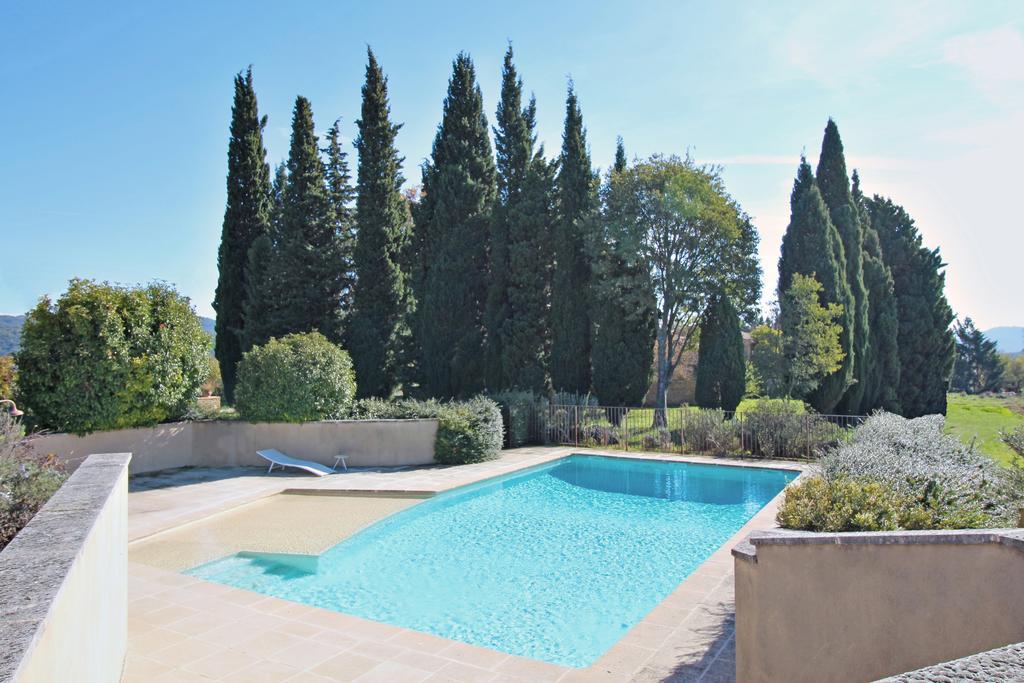 Domaine La Carraire Bed & Breakfast Lauris Bagian luar foto